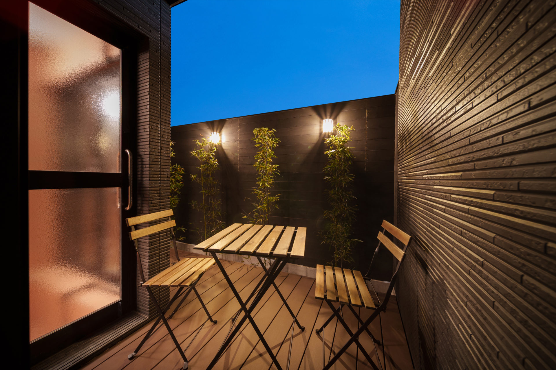 「湯宿 風の音」テラス